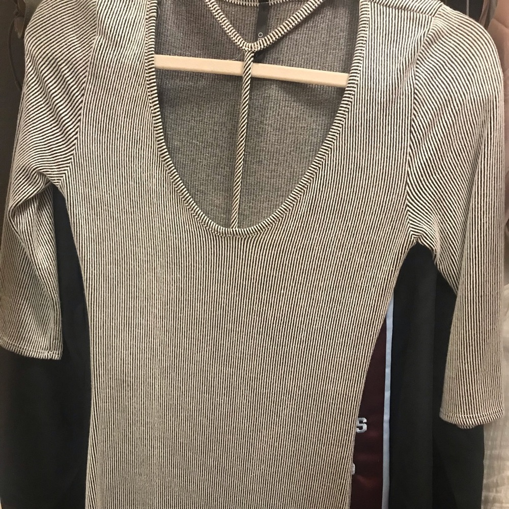Clothes for sale! Some cute beach/ summer tops!